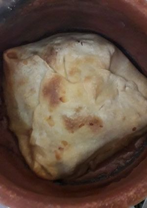 Una foto de Carne a la masa en olla de barro