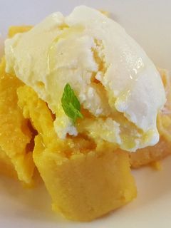 Una foto de Tocino de cielo con helado