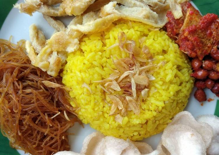 Nasi kuning