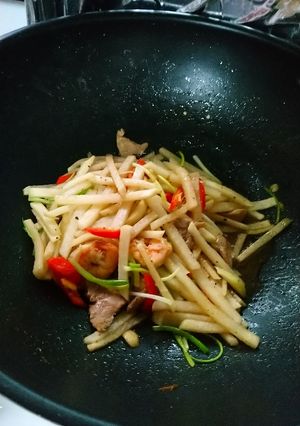 รูปของ ผัดมันแกวใส่กุ้ง