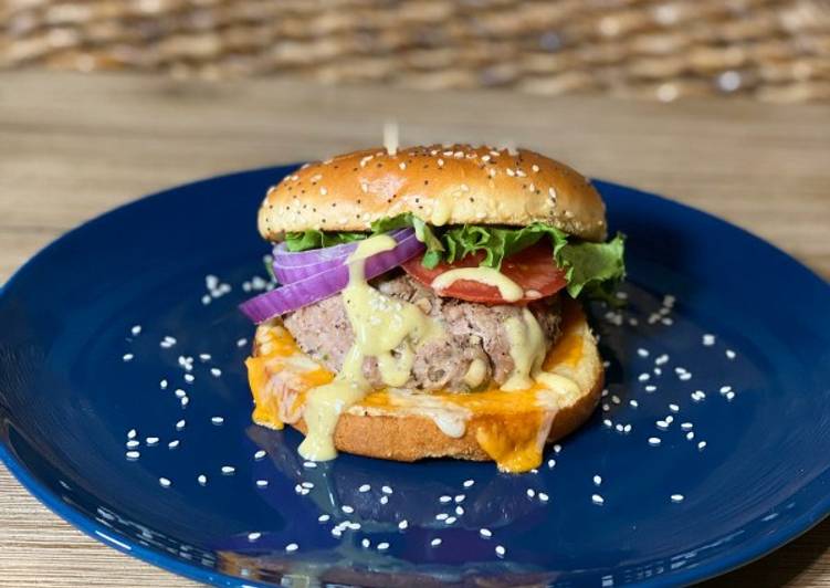 Simple Way to Prepare Super Quick Homemade Homemade Pork Burgers 🍔