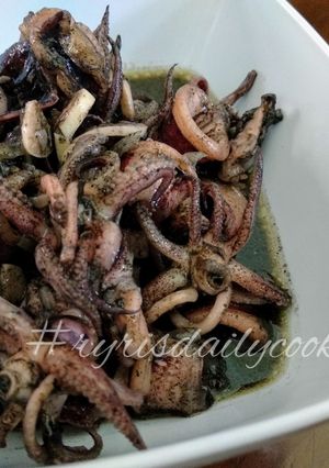 Foto resep Tumis Cumi Hitam Sederhana