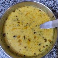 A picture of Lassi aur besan wali kadhi.