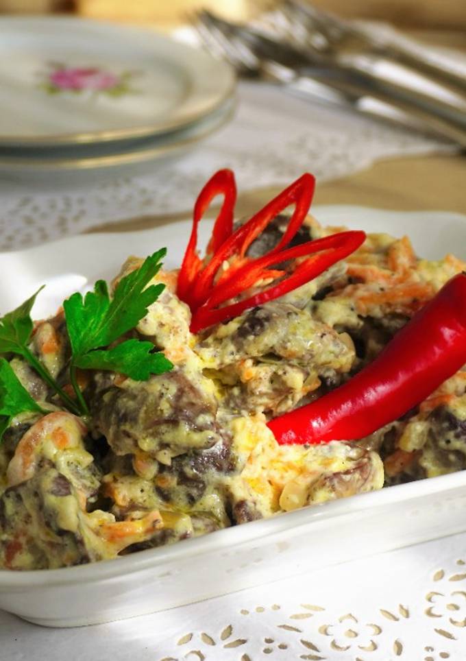 Курячі серця у сметані