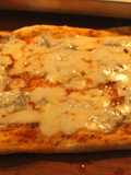 Pizza gorgonzoleada