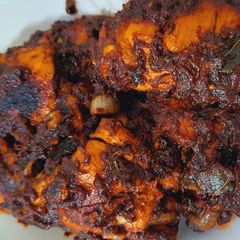 A picture of Spicy chicken roast.