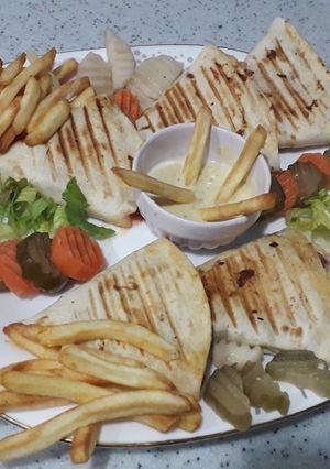 صورة لوصفة مثلثات شاورما