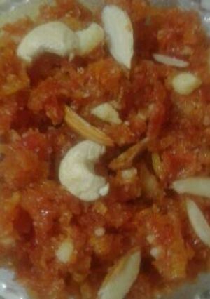 A picture of Gaajar ka halwa.