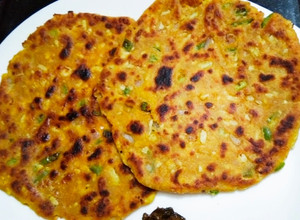 A picture of Besan Missi roti.
