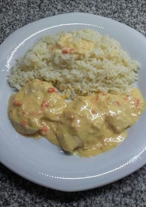 Una foto de ○ Pollo a la crema ○