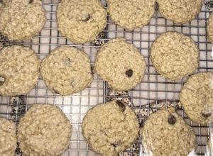 Una foto de Galletas de avena con chips de chocolate