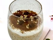 Una foto di yogurt caffè
