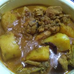 A picture of Chicken curry.