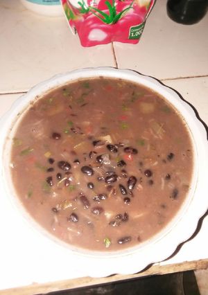 Una foto de Sopa de Caraotas a mi estilo
