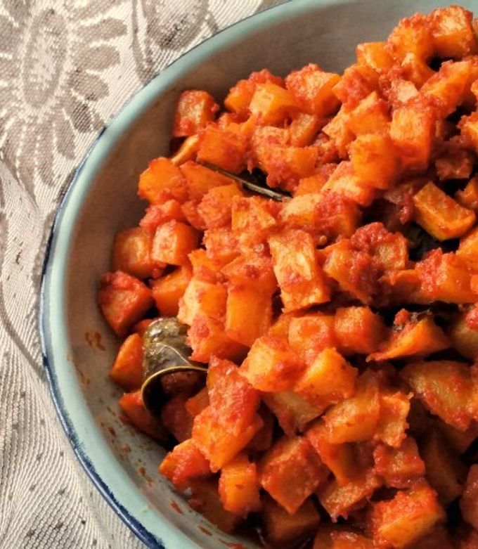 A picture of Sambal Goreng Kentang / Potato in Red Chilli Sauce.