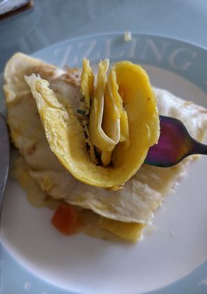 A picture of One Pan Tortilla Egg, Ham & Cheese Wrap 🍳🧀🍖.