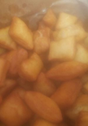 A picture of Vanilla yoghurt mandazi.