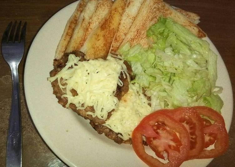 Hot Beef Burger/Salisbury Steak