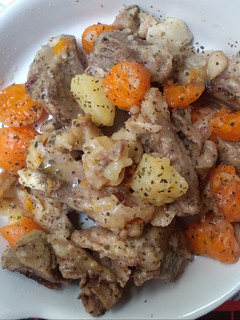 Una foto de Patatas con carne