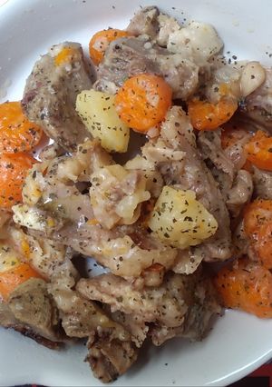 Una foto de Patatas con carne