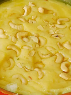 ரிகோட்டா சீஸ் ஹல்வா(ricotta cheese halwa recipe in tamil) செய்முறை முக்கிய புகைப்படம்