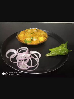 આખી ડુંગળી નું શાક રેસીપી મુખ્ય ફોટો