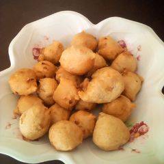 Semovita balls A picture of Semovita balls.