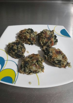 Una foto de Croquetas de arroz y espinaca