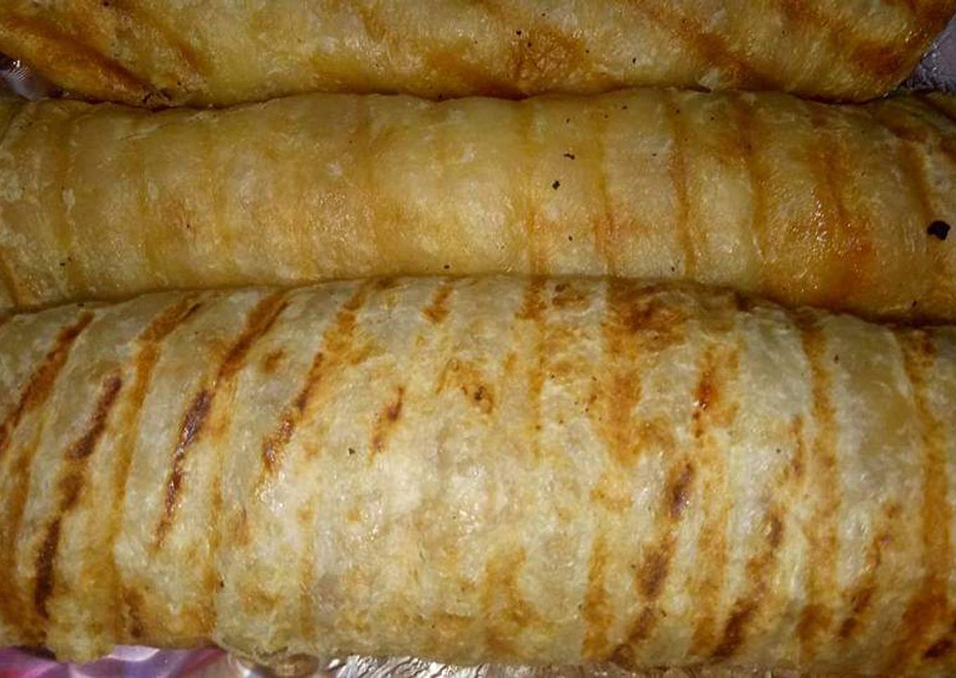 Grilled paratha roll