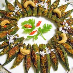A picture of Bhindi Sambhariya.