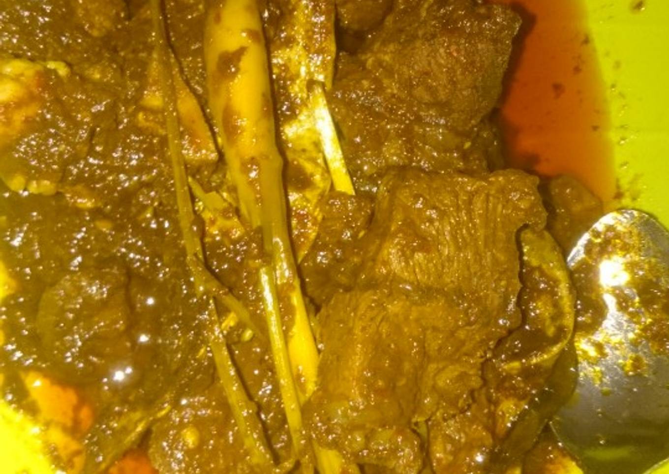 Rendang daging sapi