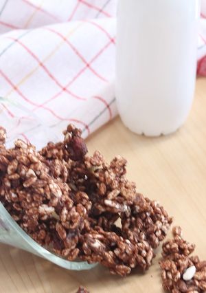 Foto di Granola al cioccolato e frutta secca