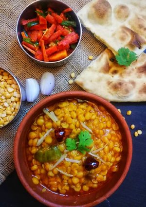 A picture of Chanadaal masala.