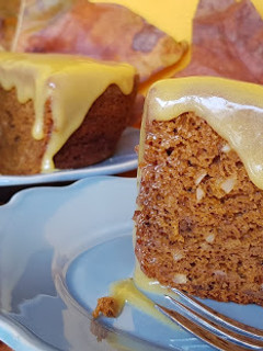 Foto de Bolo de abóbora e frutos secos com doce de ovo - Bimby