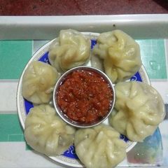 Momos A picture of Momos.
