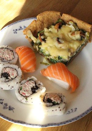 Una foto de Pai verdoso y sushis comprados