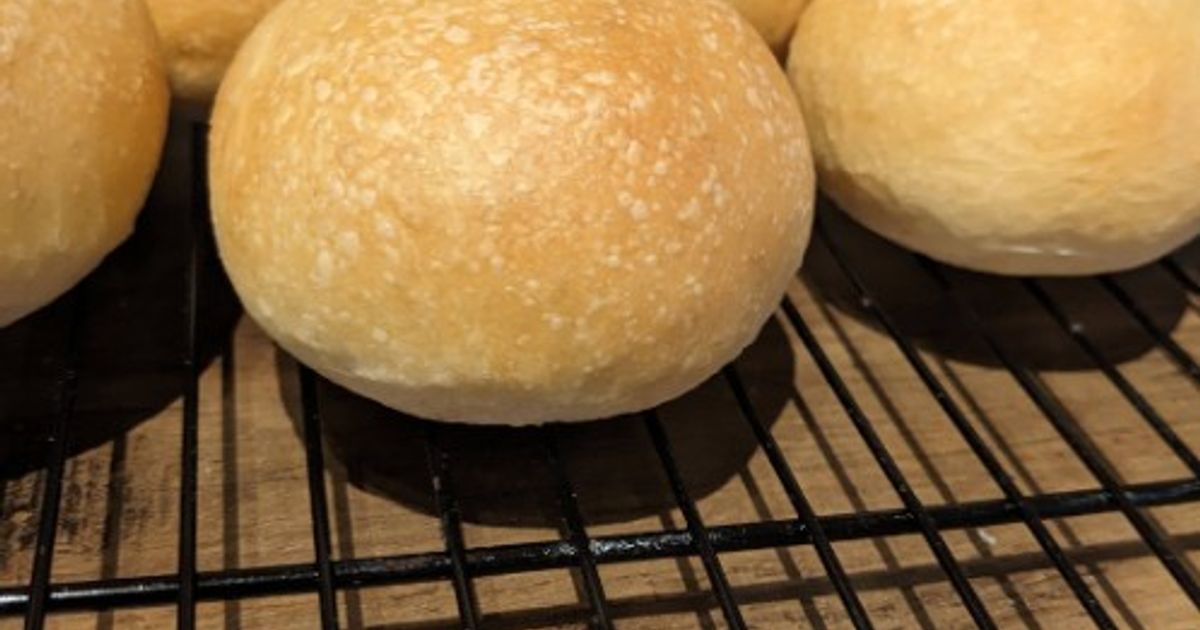 Mennonite Buns Recipe by Nelly Thiessen - Cookpad