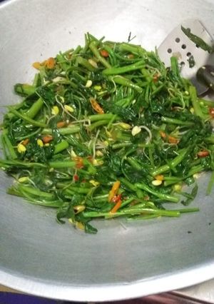 Foto resep Oseng kangkung cokol