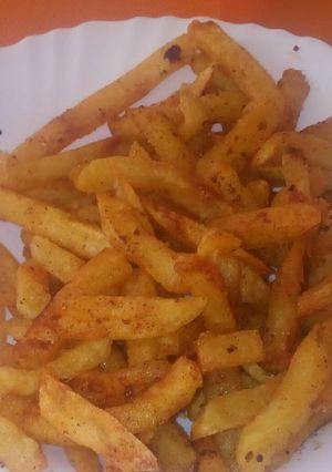 A picture of Garlic Fries.