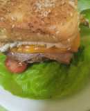 Hamburguesa con papas fritas