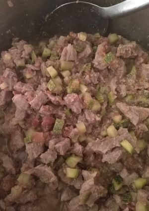 Una foto de Carne de res a la mexicana (puede ser bisteck o falda)
