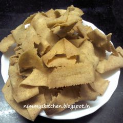Ribbon Pakoda A picture of Ribbon Pakoda.
