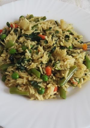 Currys-zöldséges rizs recept fotója