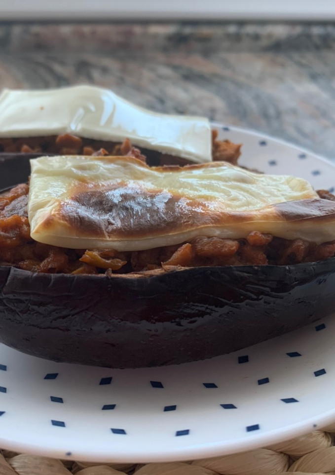 Una foto de Berenjenas rellenas de carne