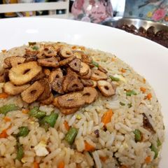 A picture of Garlic Fried Rice.