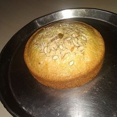 A picture of Vanilla Almond Cake.