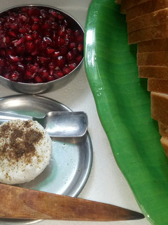 போச்டு எக் (Poached egg recipe in tamil) செய்முறை முக்கிய புகைப்படம்