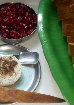போச்டு எக் (Poached egg recipe in tamil) செய்முறை முக்கிய புகைப்படம்