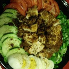 A picture of Panko Fried Chicken Salad.