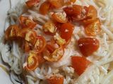 Fideos de arroz con cherry en airfryde